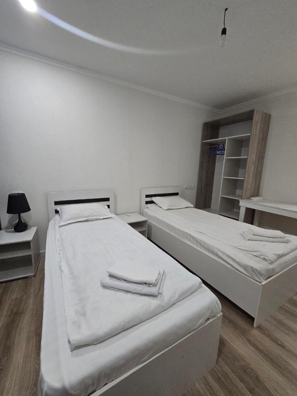 Guesto Hostel Tashkent Bagian luar foto
