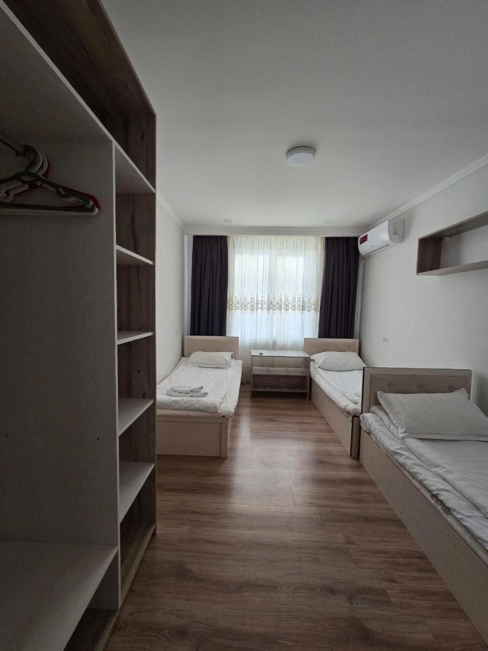 Guesto Hostel Tashkent Bagian luar foto
