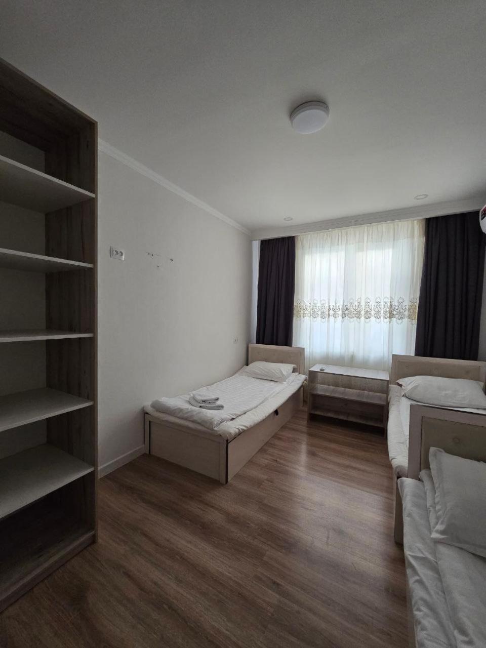 Guesto Hostel Tashkent Bagian luar foto
