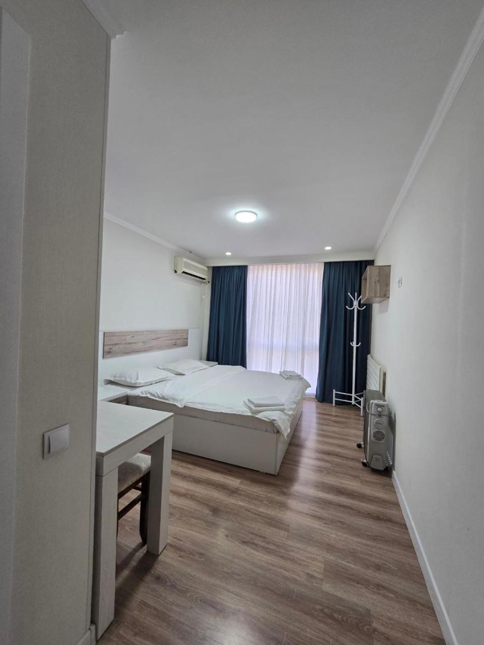 Guesto Hostel Tashkent Bagian luar foto